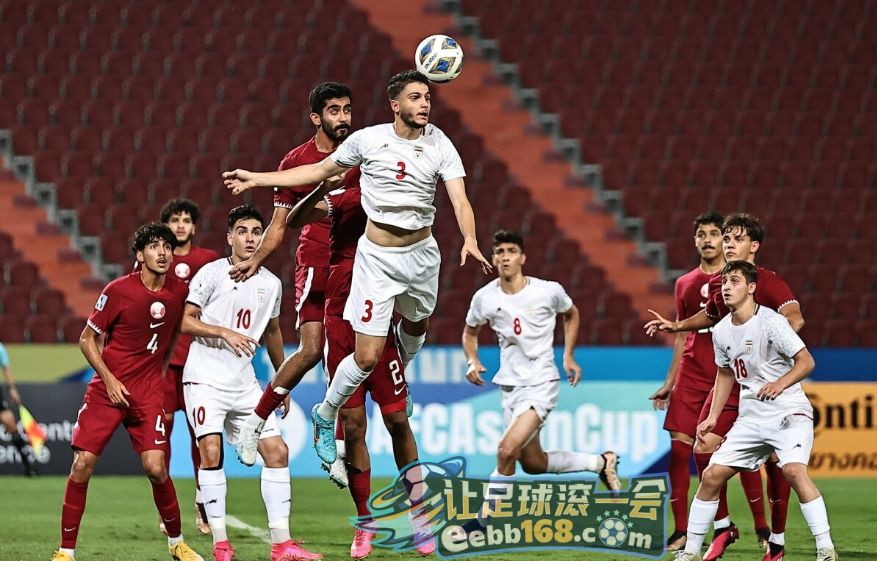亚洲杯半决战：伊朗防线对抗卡塔尔进攻实力，谁能胜出？